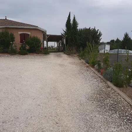 Ravissant T2, Cl 3 Etoiles, 3 Pers Et 1 Enf , 3 Lits, Parking Et Patio Lejlighed Saint-Sever (Landes)