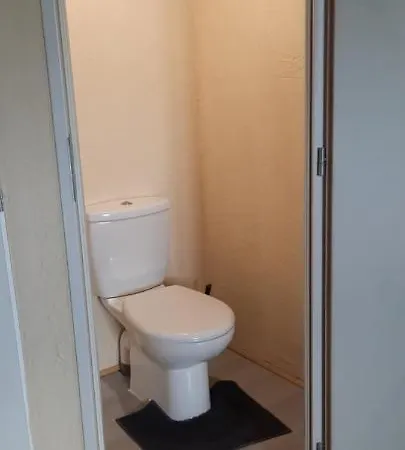 Ravissant T2, Cl 3 Etoiles, 3 Pers Et 1 Enf , 3 Lits, Parking Et Patio Saint-Sever (Landes)